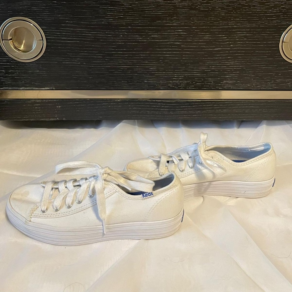 Keds
